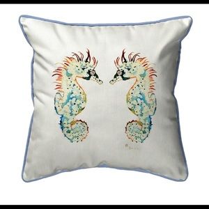 Betsy’s seahorses indoor outdoor pillow 18” x 18” corded